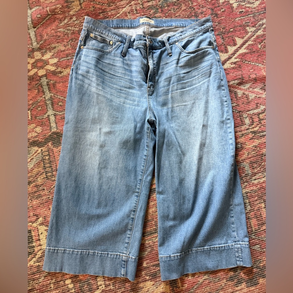 Madewell Wide Leg Cropped Jeans - size 35 petite
